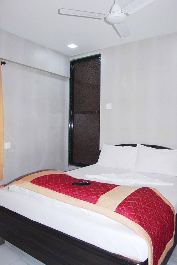 Hotel Holiday Inn Bombay Esterno foto
