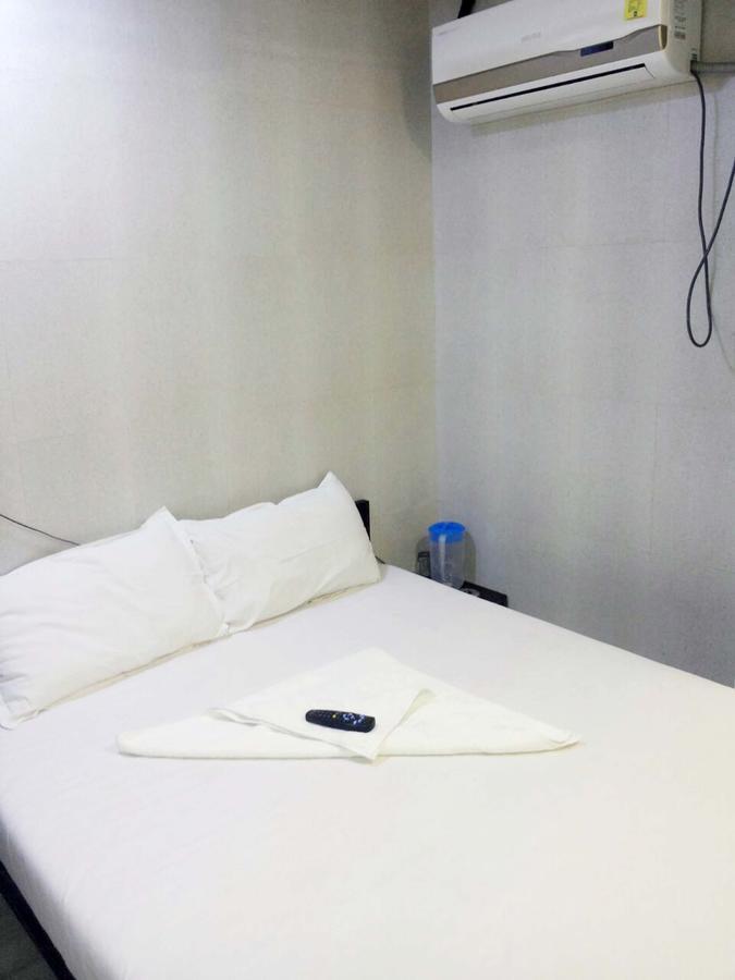 Hotel Holiday Inn Bombay Esterno foto