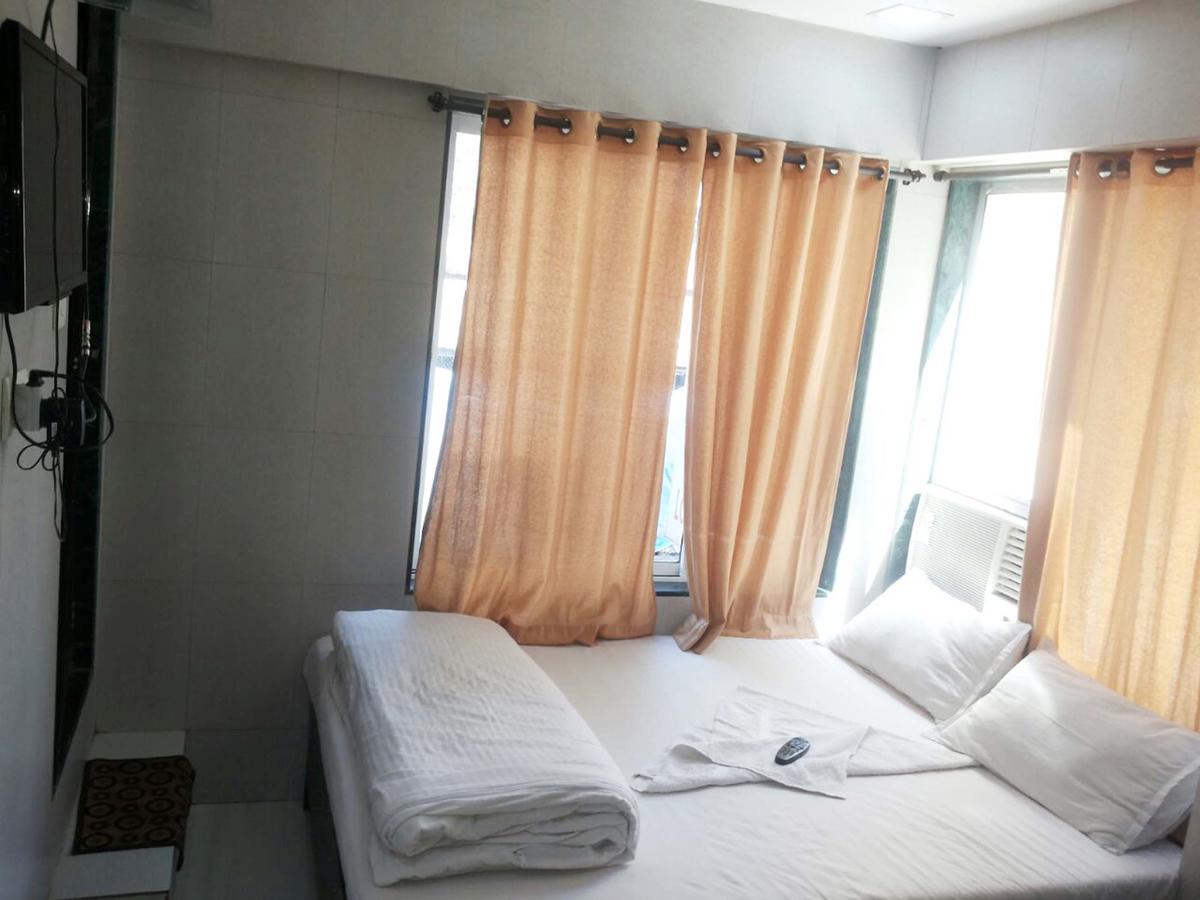 Hotel Holiday Inn Bombay Esterno foto