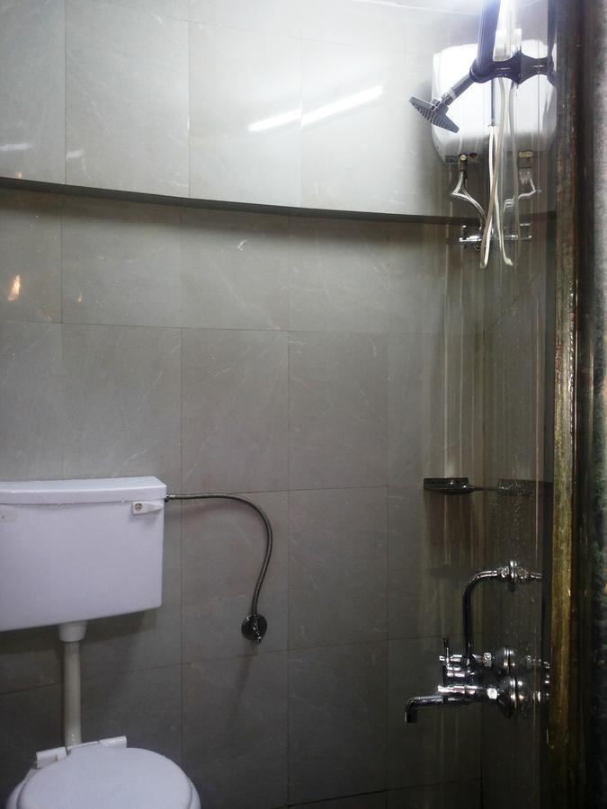 Hotel Holiday Inn Bombay Esterno foto