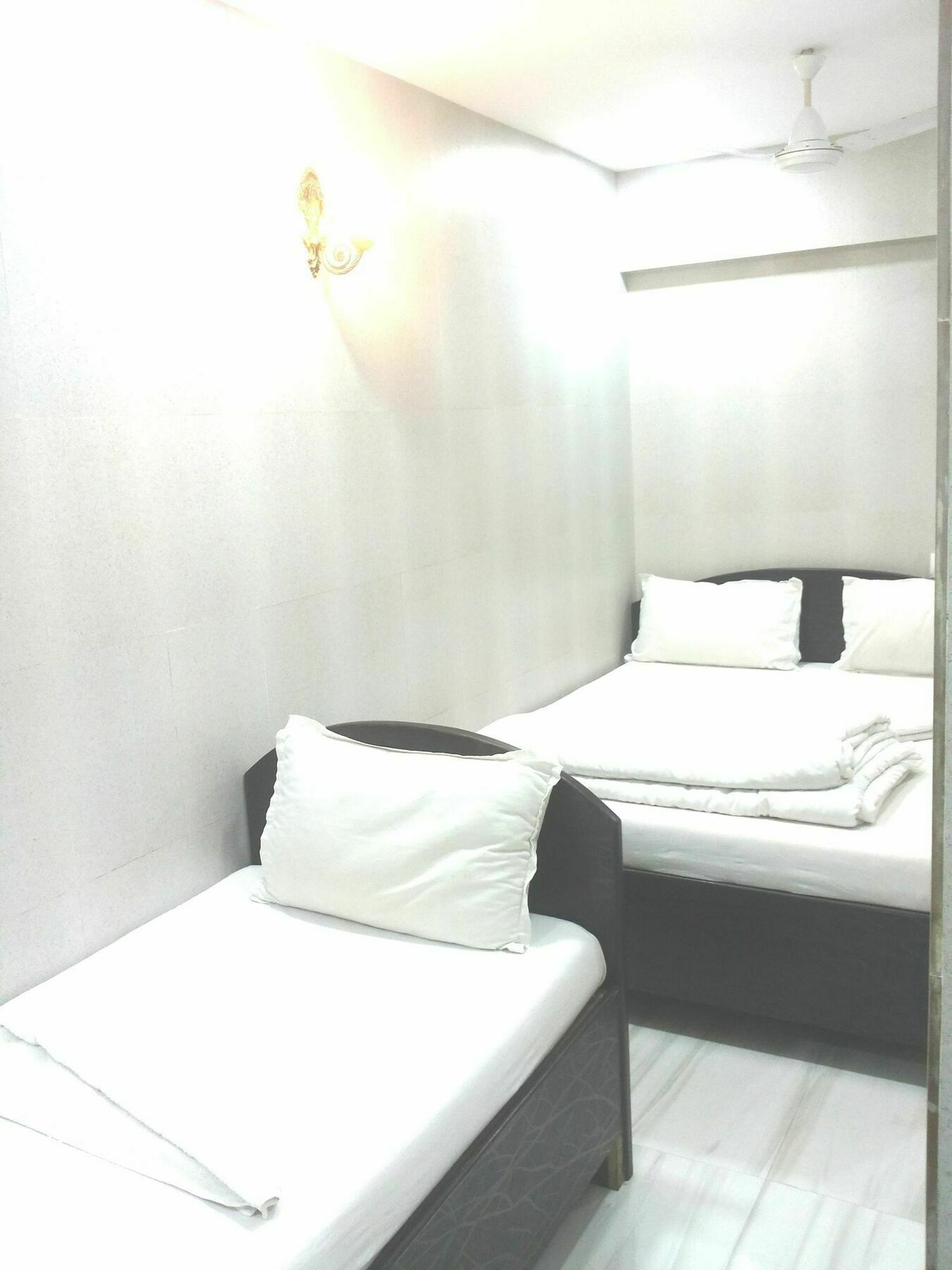 Hotel Holiday Inn Bombay Esterno foto